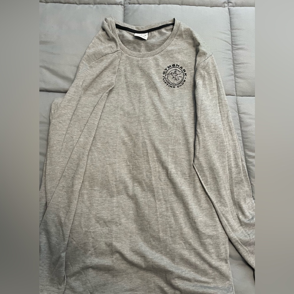 Gymshark Legacy Longsleeve (Brand new, never worn)